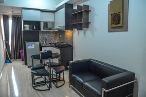 Living area - Modern 2BR Puri Park View Apartment Near Lippo Puri (Jakarta)