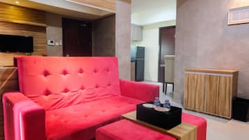 Room | Living room | TV