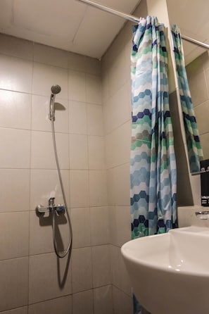 Habitación | Ducha del cuarto de baño