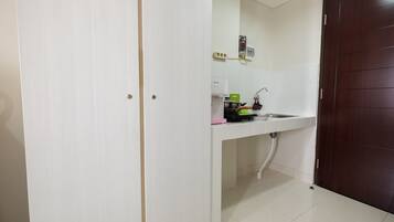 Room | Bathroom | Shower, towels