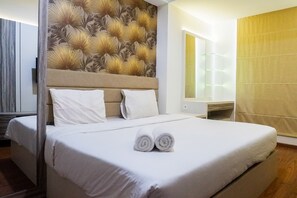 1 bedroom, free WiFi, bed sheets - Premium 1BR Apartement At Grand Sungkono Lagoon (Surabaya)