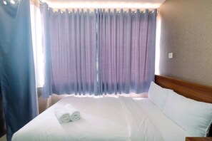 Room | Free WiFi, bed sheets - Compact Studio Saladin Mansion Apartment (Depok)