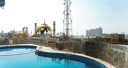 Compact Studio Saladin Mansion Apartment