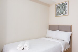 Room - Comfy Studio Apartment with Extra Bed at M-Town Residence (Gading Serpong)