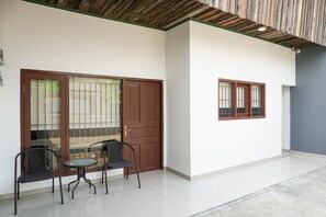 Room | Living area | TV - Minimalist Studio 1st Floor at Meruya 8 Puri Kembangan (Jakarta)