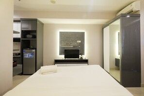 Room | Free WiFi, bed sheets