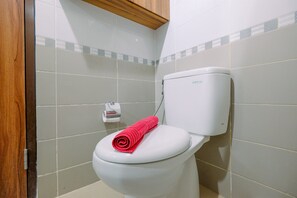 Habitación | Baño | Ducha y toallas