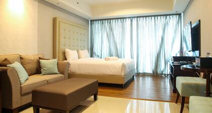 Elegant Studio Kemang Village Apartment