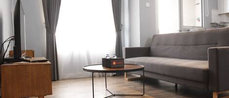 Habitación | Sala de estar | Una televisión