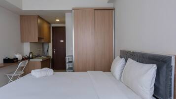 Room | Free WiFi, bed sheets