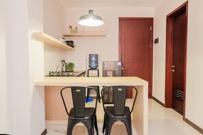 룸 | 객실 내 식사 공간