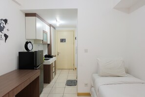 Room | Free WiFi, bed sheets