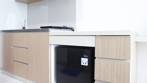 ห้องพัก | ครัวขนาดเล็กส่วนตัว | ตู้เย็น, เตาประกอบอาหาร, เครื่องครัว/จาน/ช้อนส้อม
