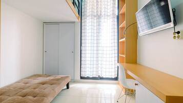 Room | Living room | TV