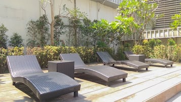 Sundeck
