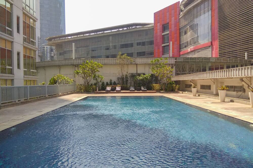 Exclusive 2BR @ The Empyreal Condominium Epicentrum Apartment