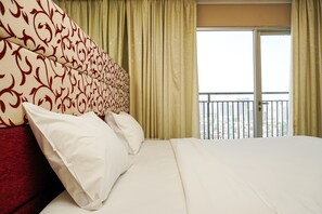 2 bedrooms, free WiFi, bed sheets - Trendy & Relaxing 2BR at The Suite Metro Apartment (Bandung)