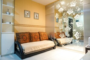Room - Trendy & Relaxing 2BR at The Suite Metro Apartment (Bandung)