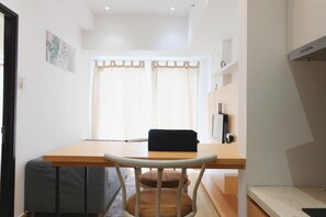 Room | In-room dining - Cozy 1Bedroom at Casa De Parco Apartment (Pagedangan)