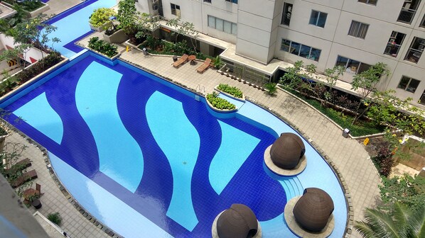 Exterior - Minimalist 1BR with Pool View at Bassura City Apartment (Jakarta)