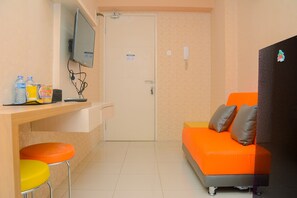 Bathroom - Minimalist 1BR with Pool View at Bassura City Apartment (Jakarta)