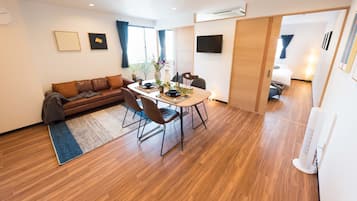 公寓 | 起居區 | 平面電視