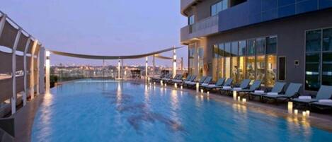 Outdoor pool, pool umbrellas