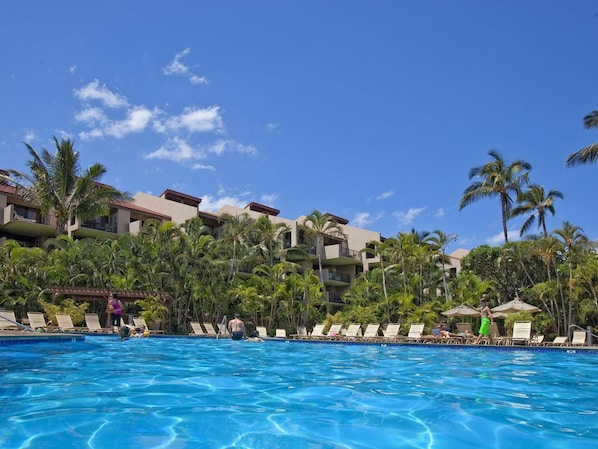 Outdoor pool, a heated pool
