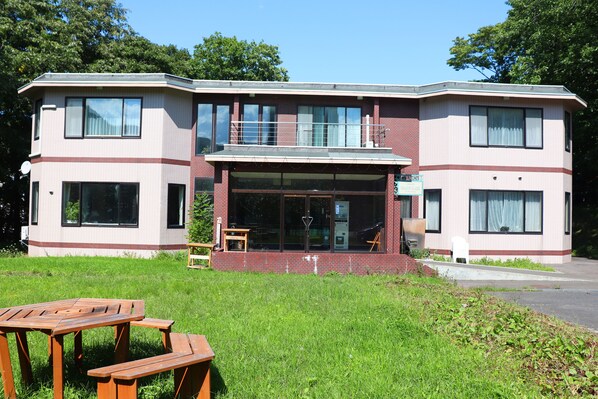 Exterior - Pension Shadow Classe (Otaru)