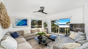 Télévision, cheminée, Netflix, services de streaming