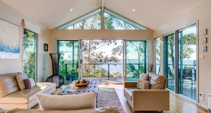 Aqua Pure at Hyams Beach