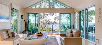 Aqua Pure at Hyams Beach