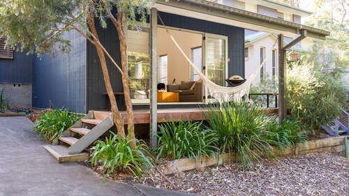 Boathouse 2, Hyams Beach