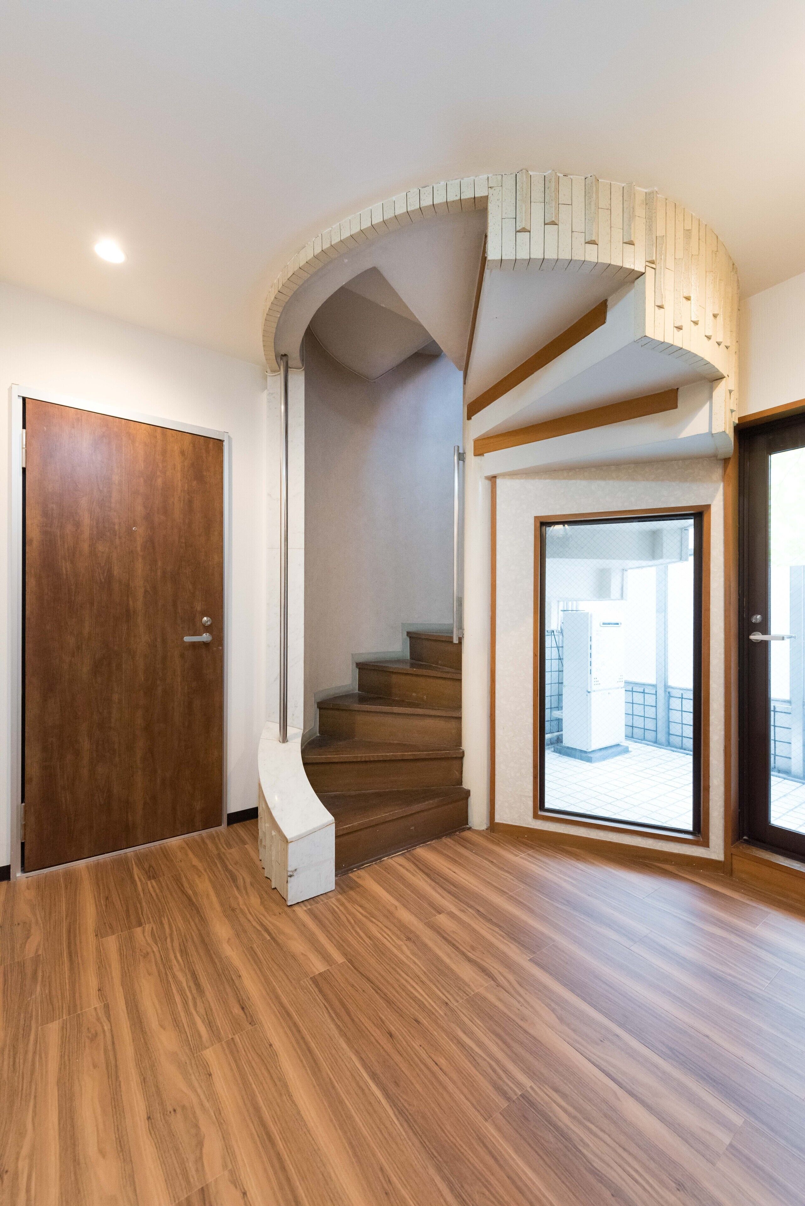 Apartment | Living area | Flat-screen TV