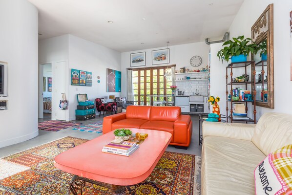 Apartment | Living area