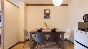 Apartment | In-room dining