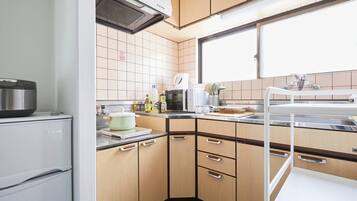 Apartment | Private kitchenette | Fridge, microwave, stovetop, electric kettle