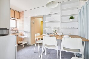 Apartment | In-room dining