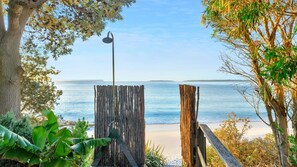 Beach - Elandra, Hyams Beach, Jervis Bay (Hyams Beach)