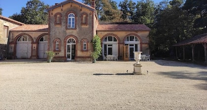 ChĂąteau du Parc Soubise - GĂźte Saubonne