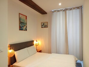 1 bedroom, travel crib, free WiFi, bed sheets