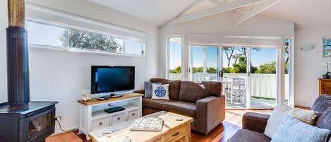 Fernseher, Kamin, Netflix, Streaming-Dienste