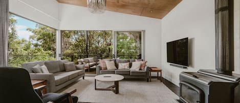 Fernseher, Netflix, Streaming-Dienste