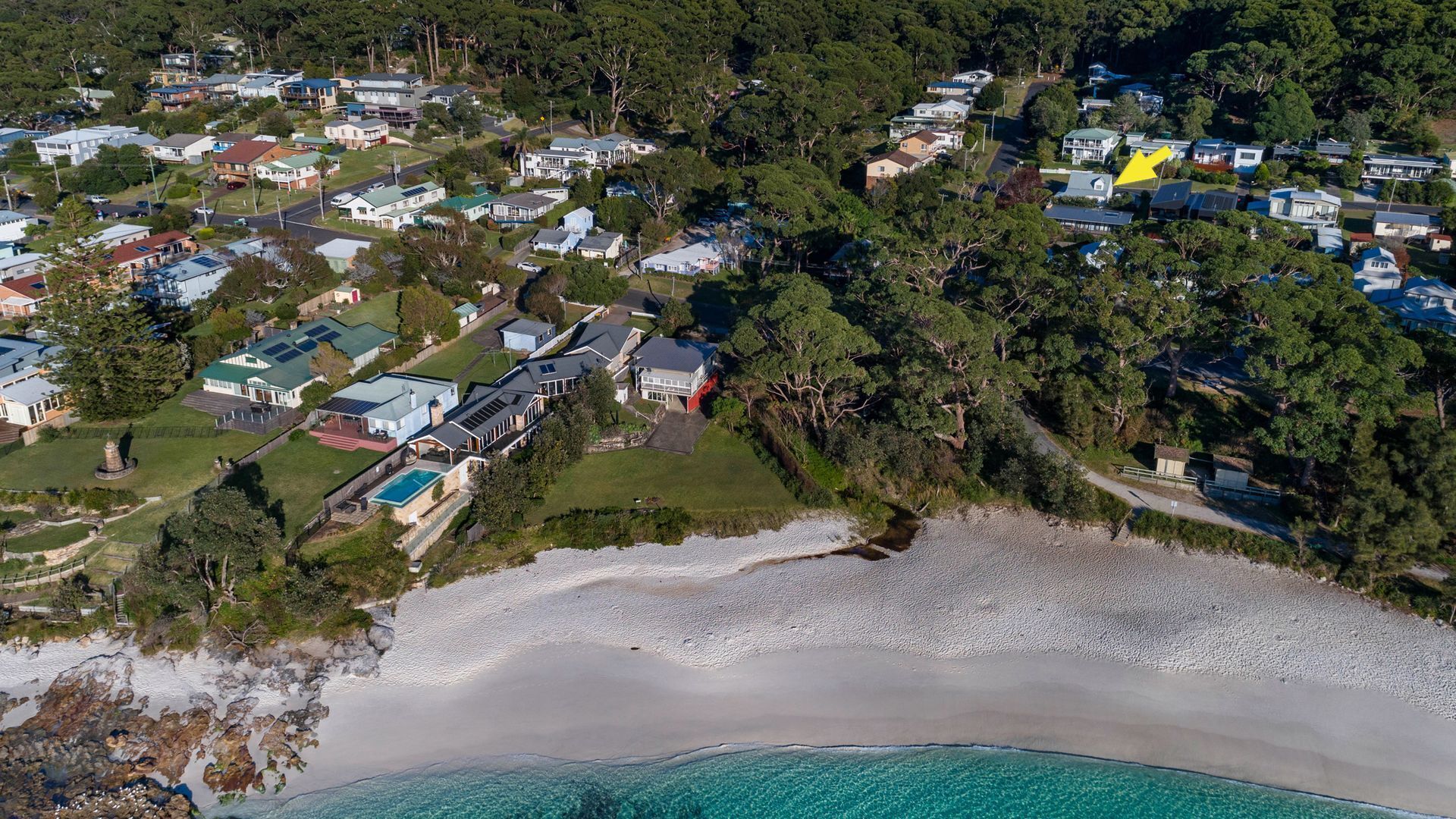 Mermaid Cottage at Hyams Beach — image 25