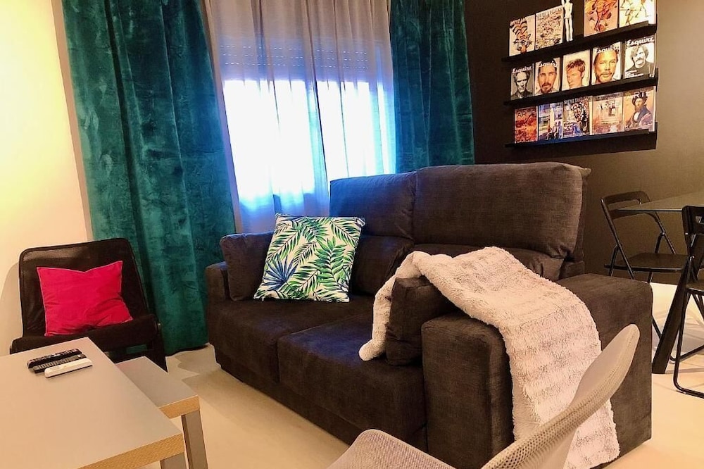 Suitable. Farinelli, spacious central apartment in Aranjuez