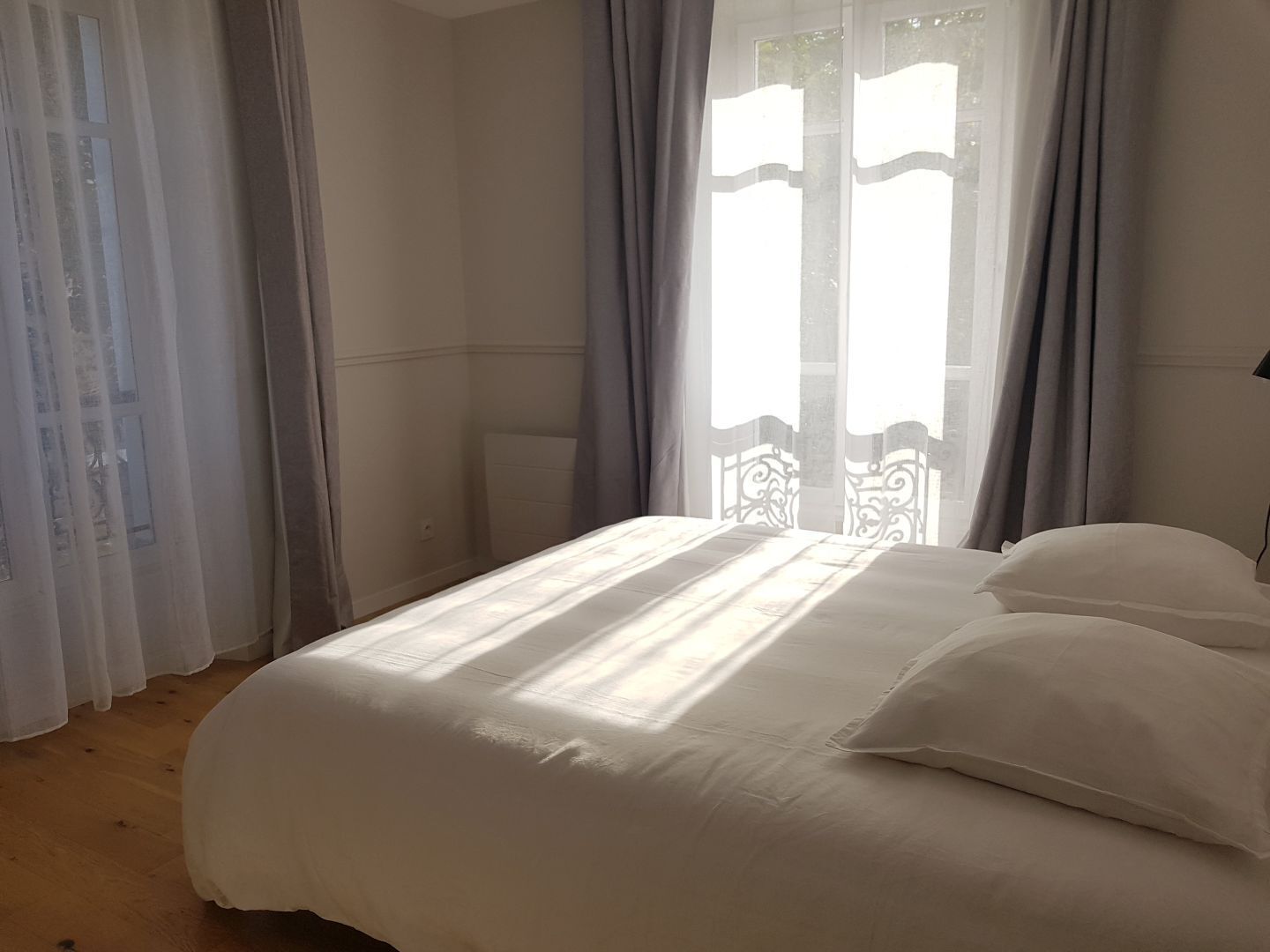 Villa Les Coteaux - 300m² - Proche Paris