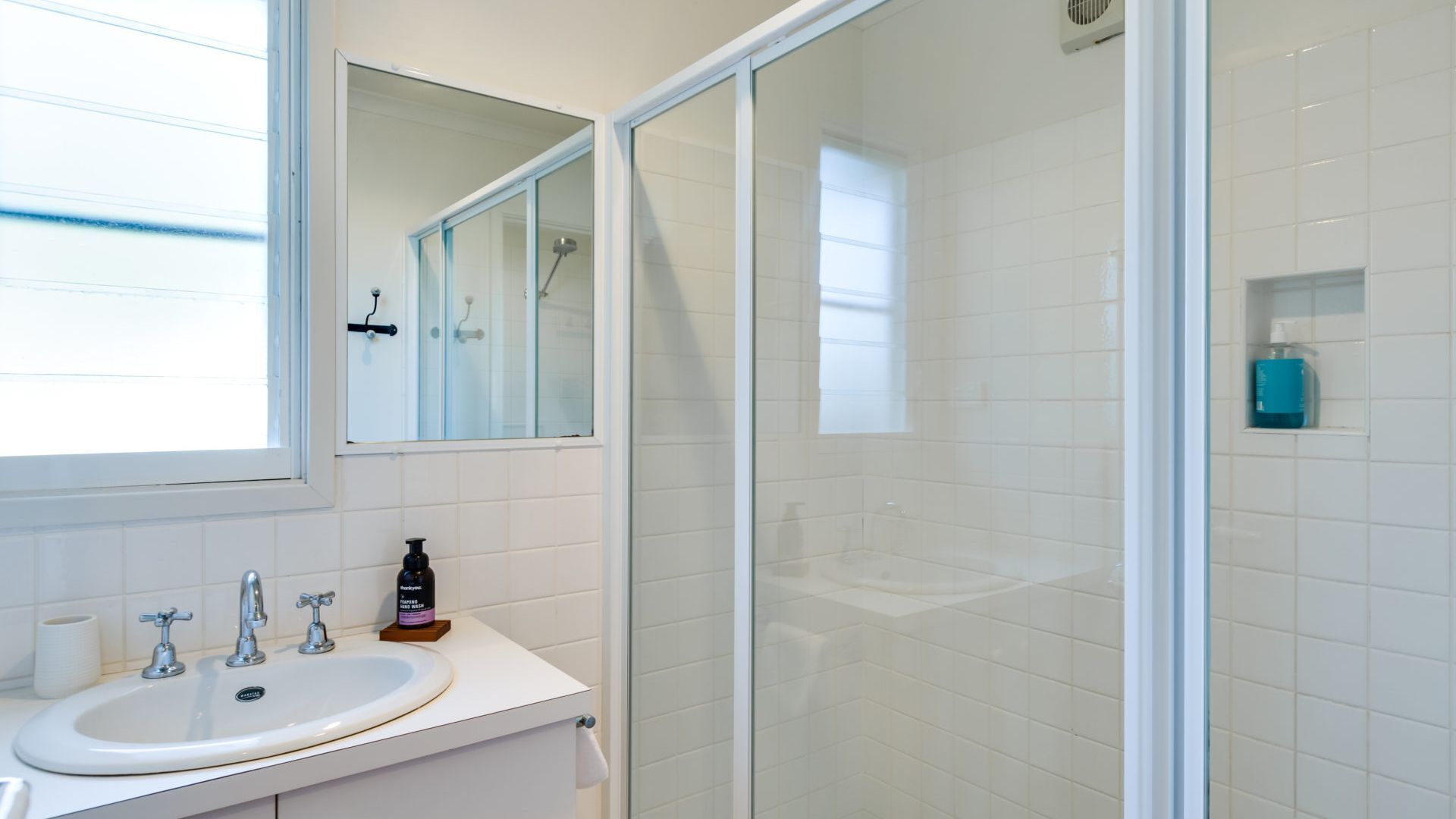 Seascape Cottage at Hyams Beach — image 17