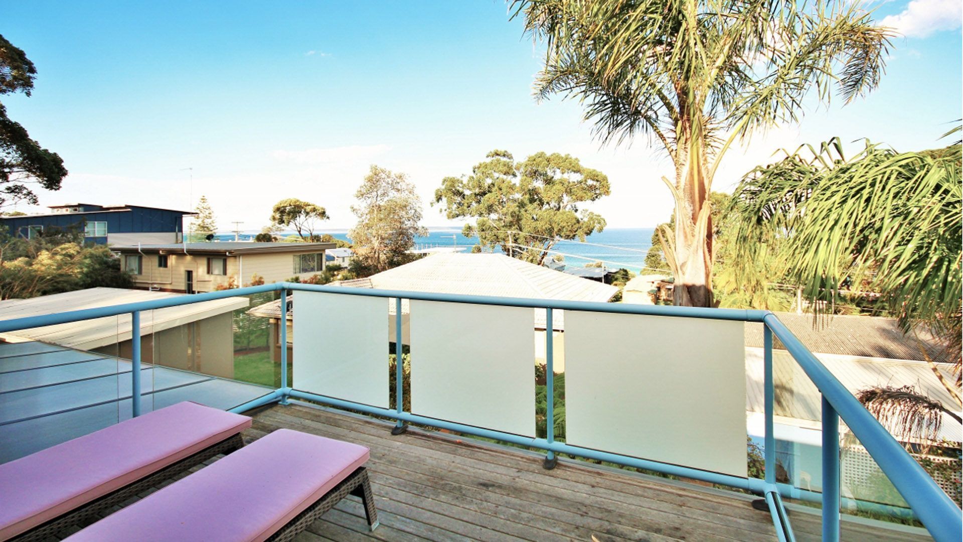 Shorelines at Hyams Beach — image 12