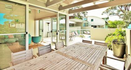 Shorelines at Hyams Beach
