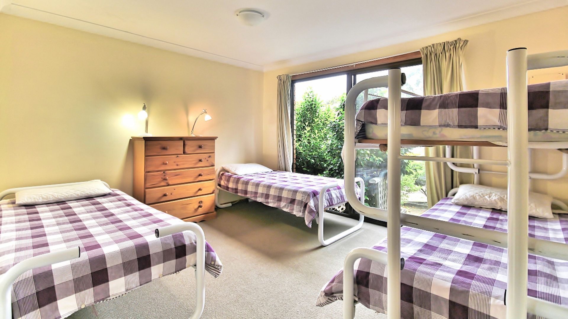 Take Time at Hyams Beach — image 18